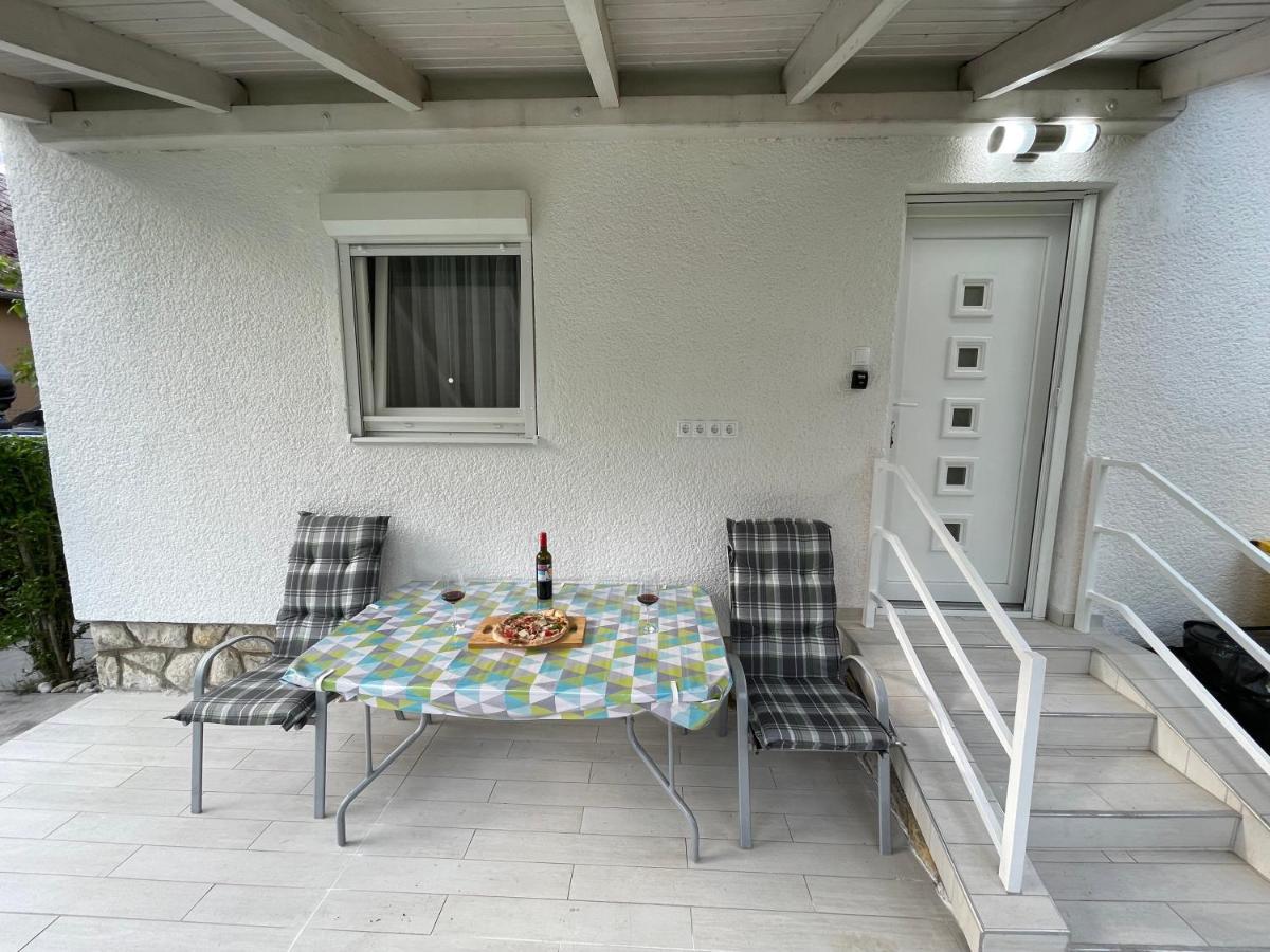 Hellomaria Villa Balatonmariafurdo Luaran gambar